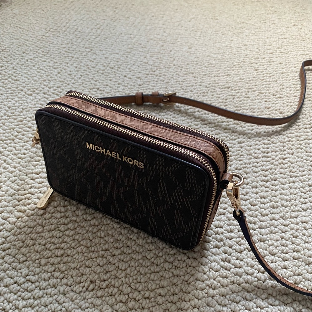 Michael Kors Crossbody bag